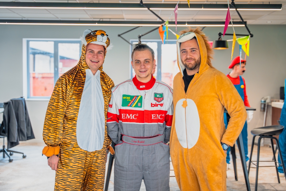 Carnaval bij CarCollect 2024